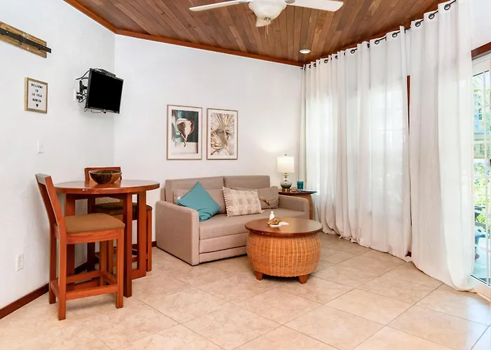 White Sands Cove G01-romantic Garden View 1 Bedroom By Floreo Holiday home